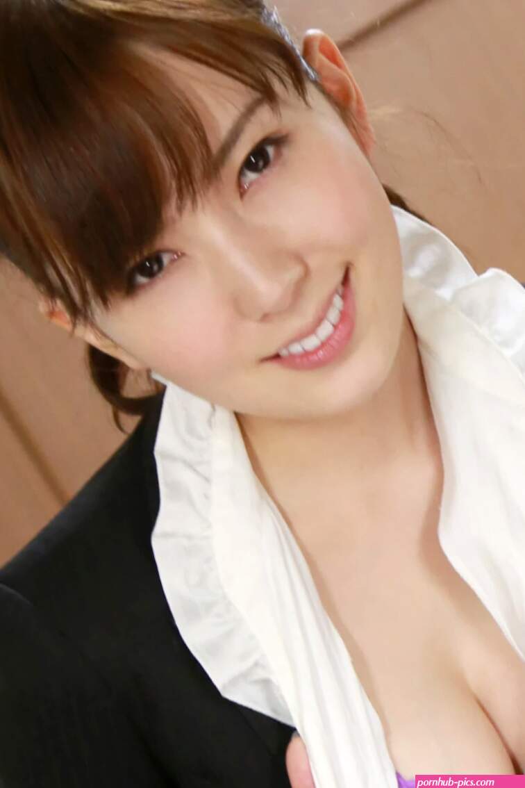 Yui Hatano Photobook Digital Photo Collection Complete Record of What a Tutor Did to His Student Pink Club