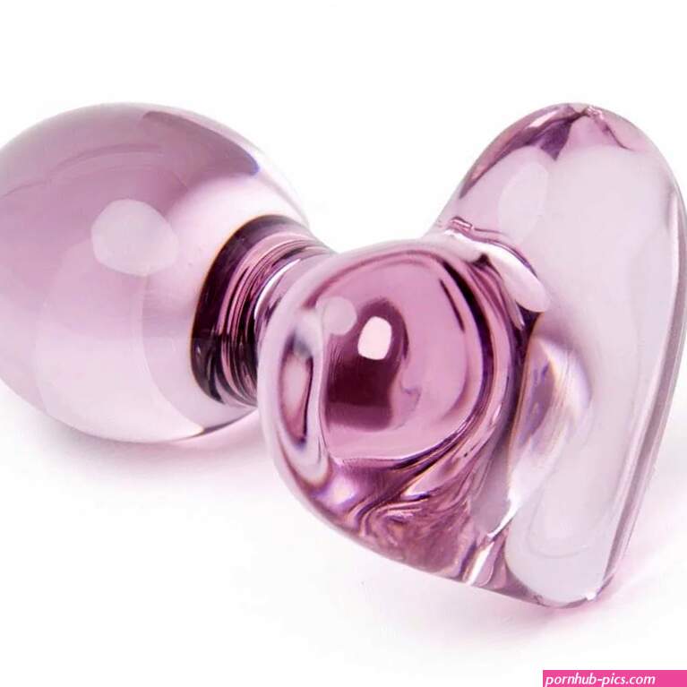 Crystal Heart Glass Buttplug
