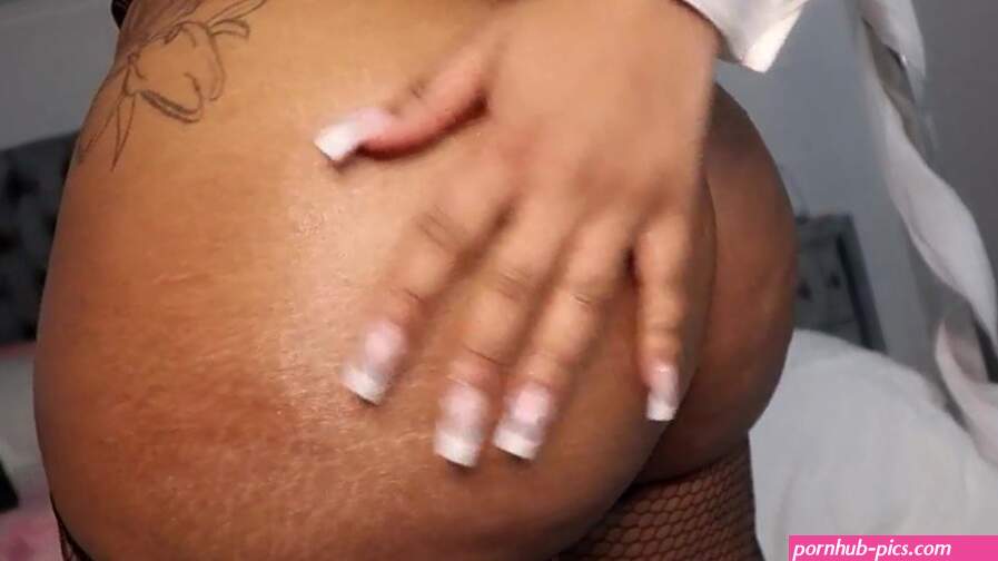 Ktt ley ass clap and twerk