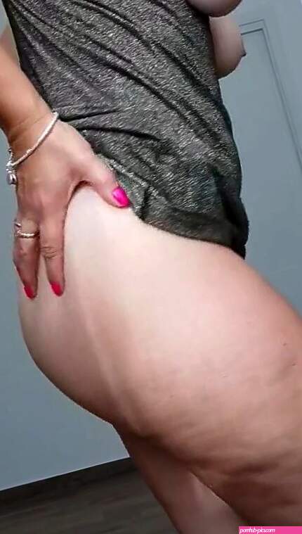 Watch grnny hot