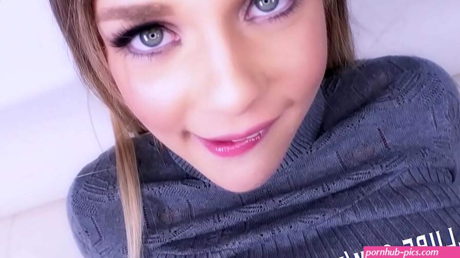 Busty Babe Gabbie Carter Sucks Dick Gets Fucked