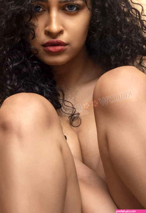 Rgv S Thriller Movie Heroine Apsara Rani Sexy Photos 13 117884