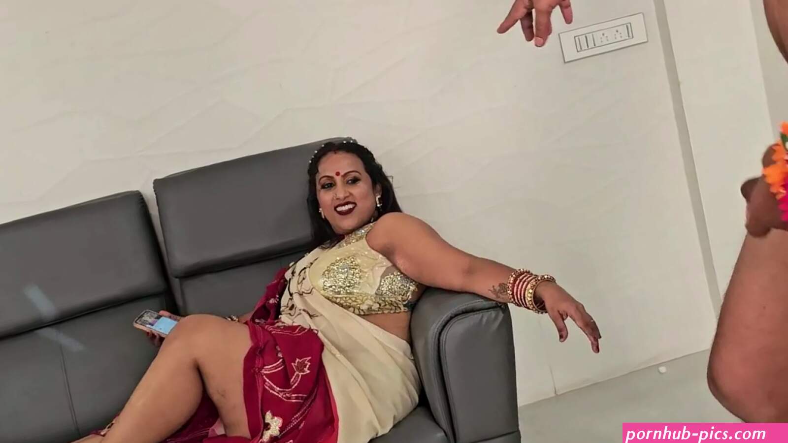 Bhojpuri bhabhi sexy dance with servant hardcore sex