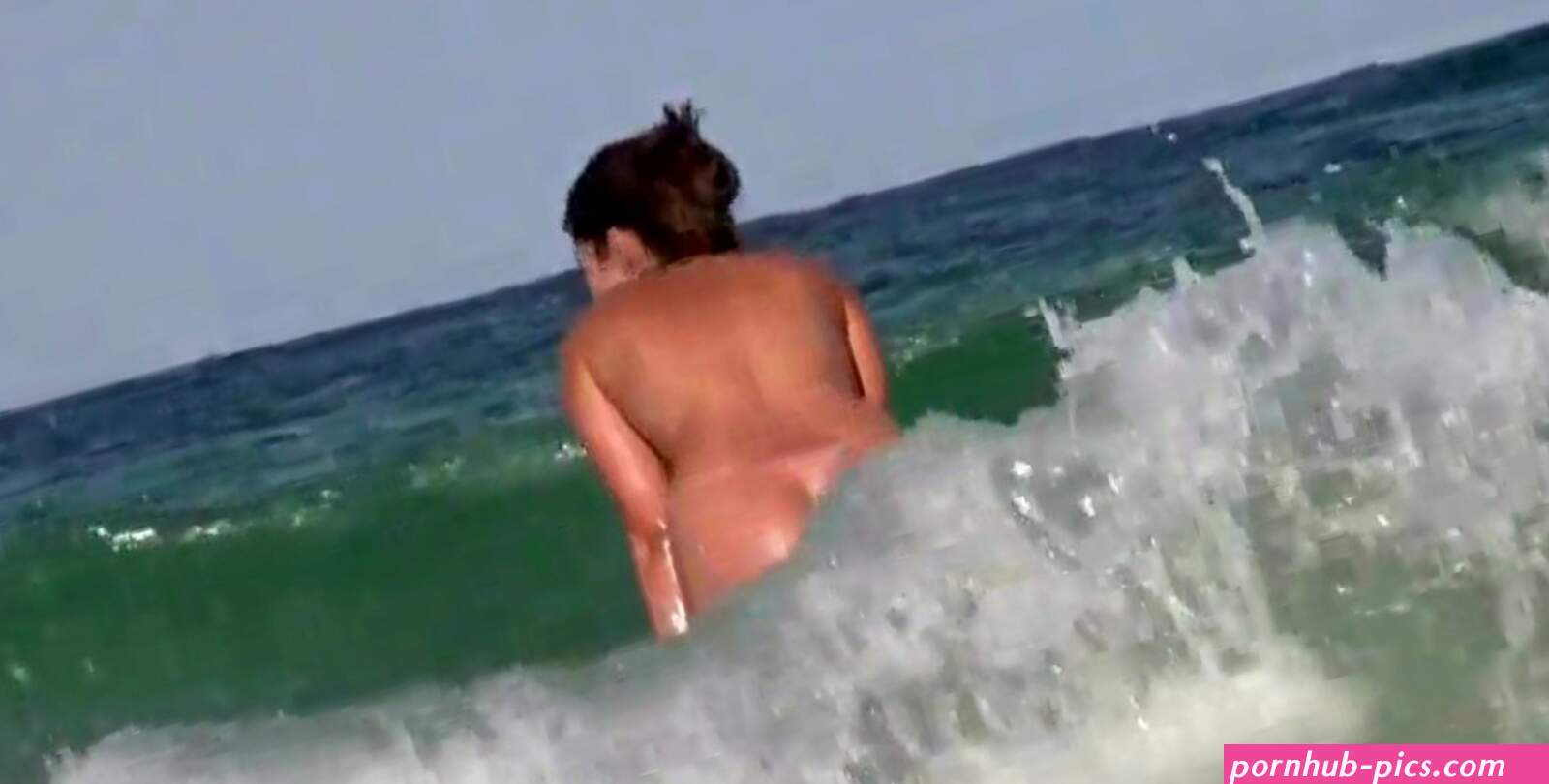 Indian Girl Nude Bath In River