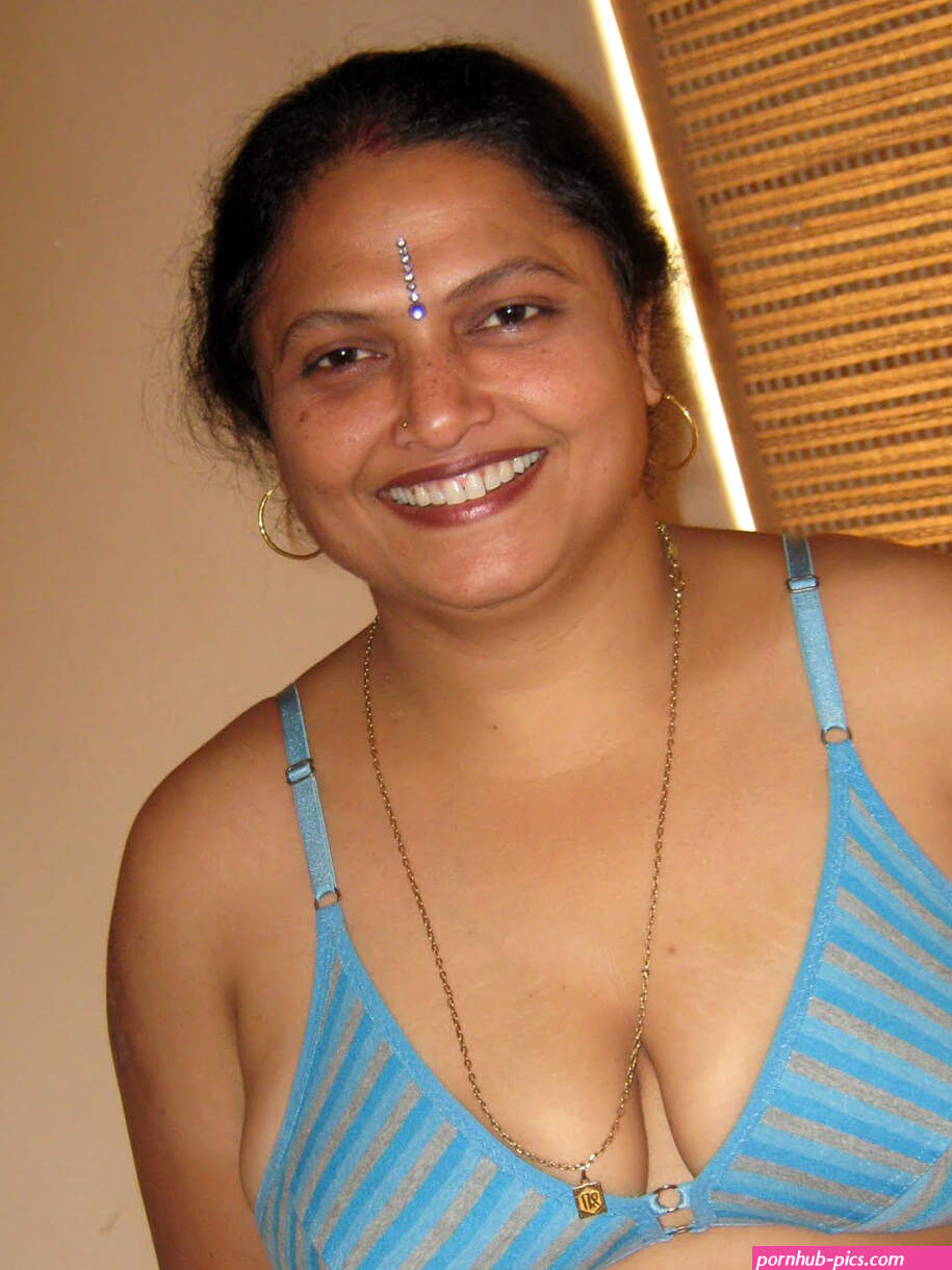 Indian Aged Aunty In Nude Photossexiezpix Web Porn