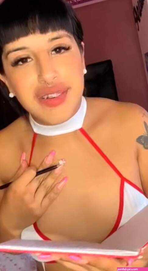 Ariana agostina arianaago15984 X