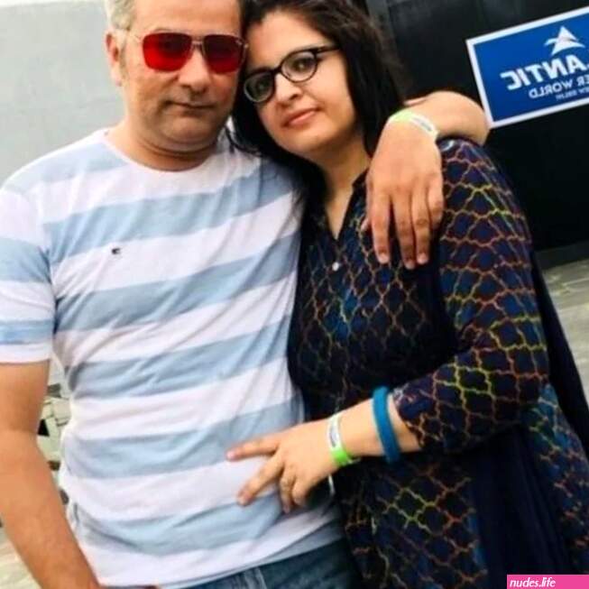 Delhi NCR mature couple nude honeymoon sex