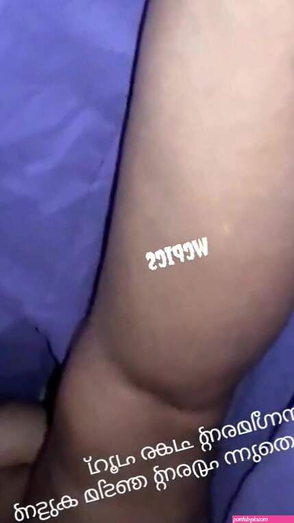 Desi mom upskirt