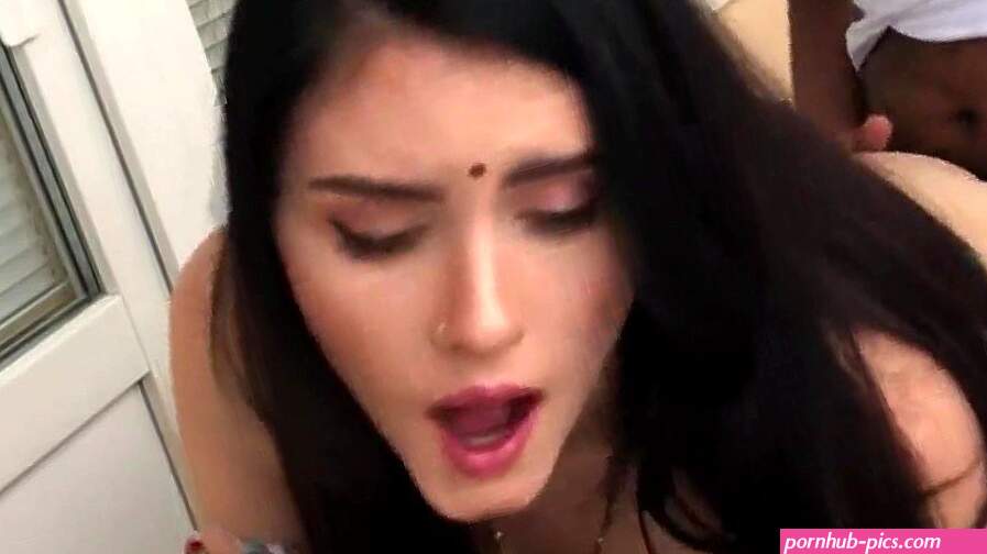 Watch indian-desi-bhabhi-gets-fucked-creampied-in-balcony-by-devar-videos-xxx720p