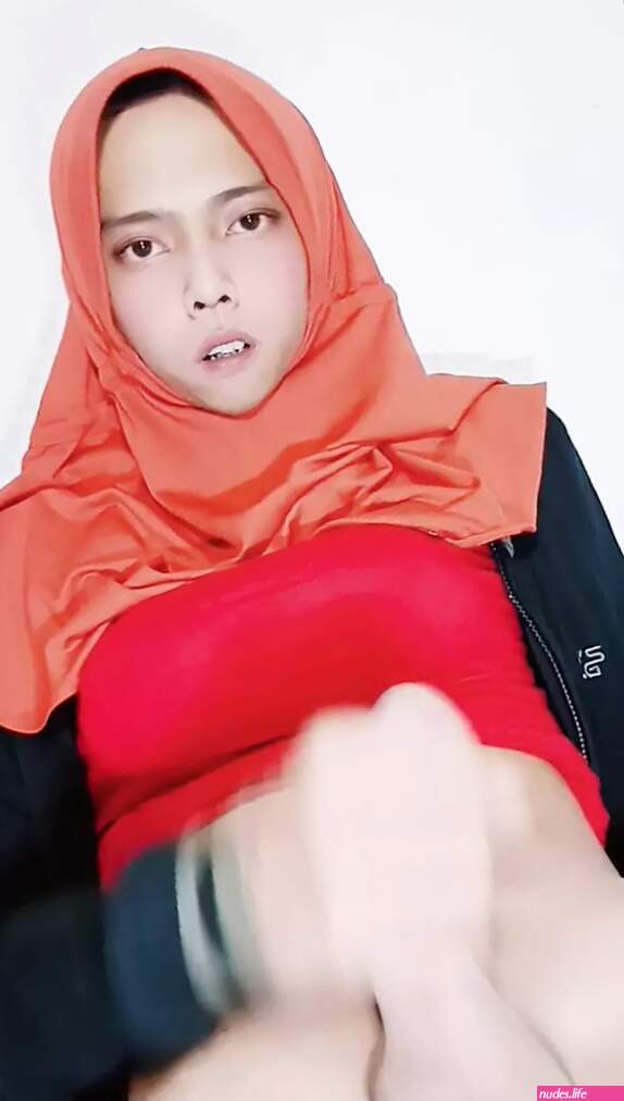 Hijab Asian Trap Sissy Shemale