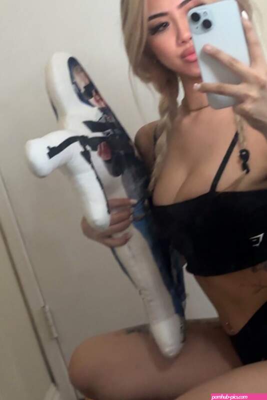 Kristina Koga Ch Nkerbell Kristinakoga Nude Leaks Onlyfans Page