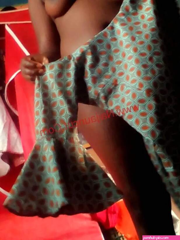 Naked Pictures Of precious Nigerian Girl And A Fashion Designer