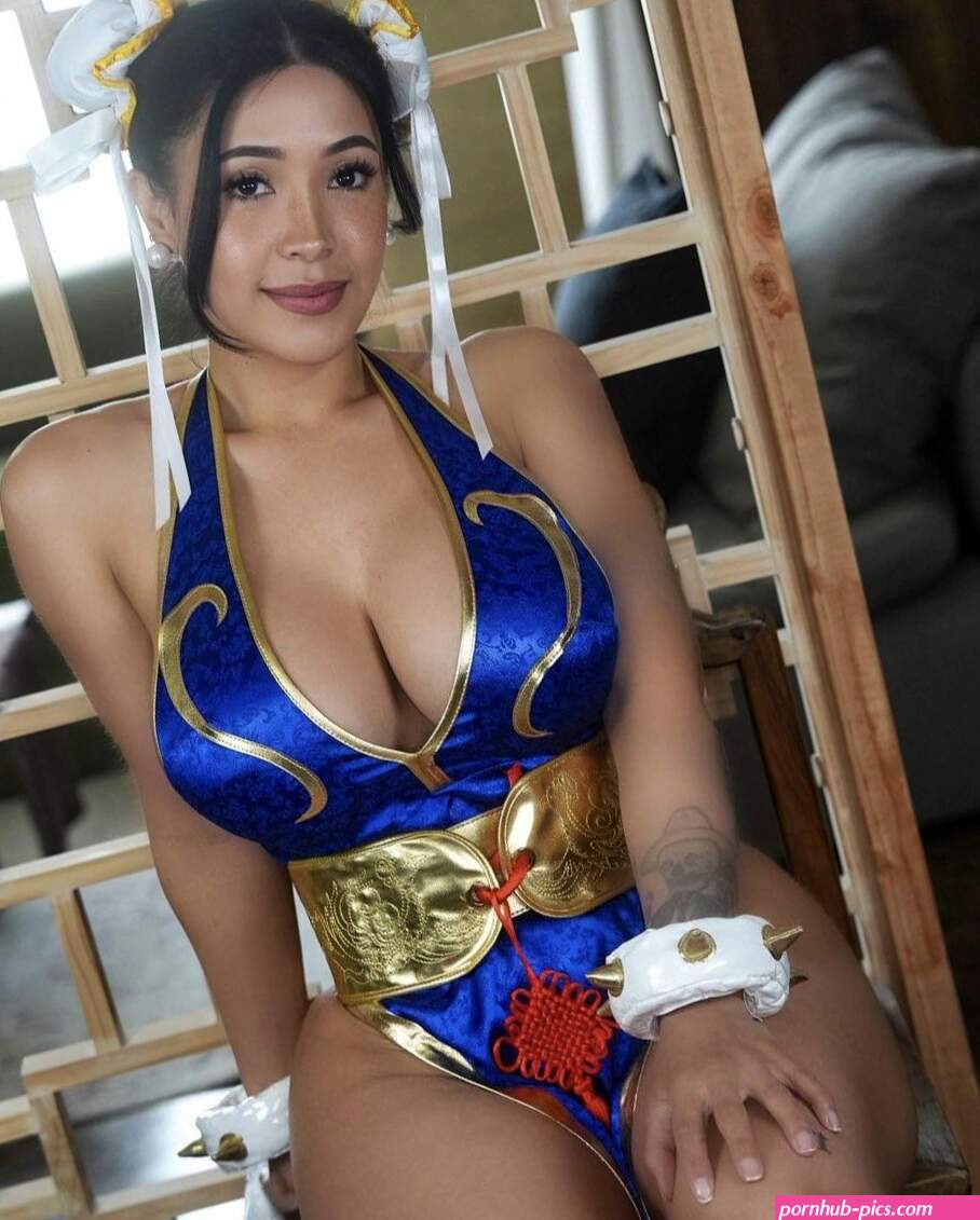 Chun-Li by minitinah