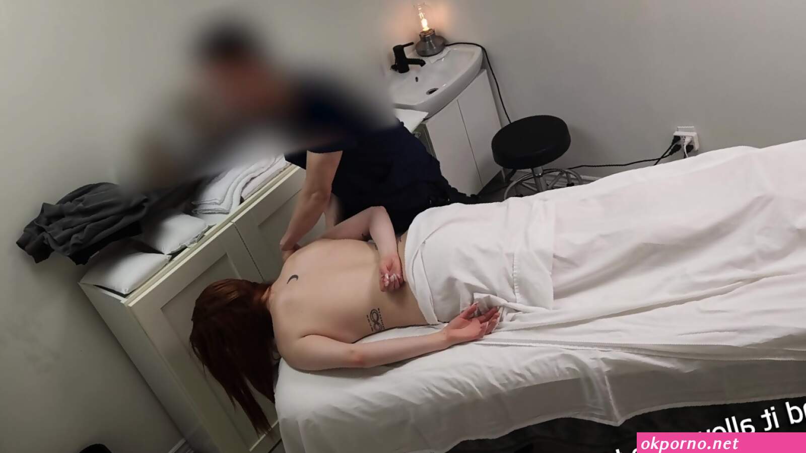 Anita Massage For Stunning Redhead Who Gets Married Tomorrow!