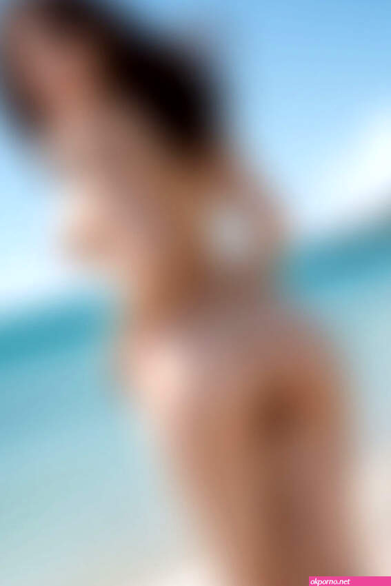 Porn image of 30 woman arabic gigantic boobs collar nude big hips created by AI