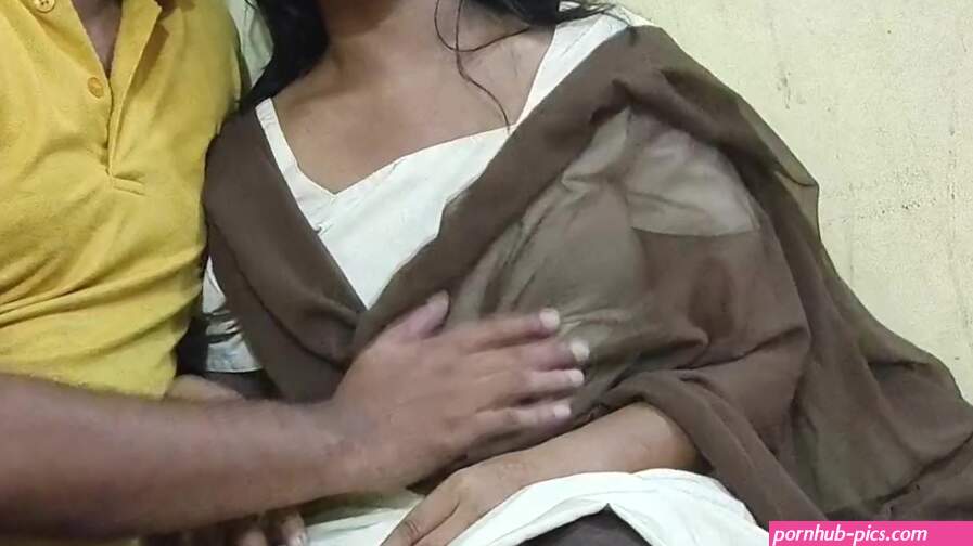 Desi college girl xxx new style video Mumbai ashu