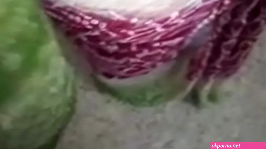 Aunty Upskirt Saree Pusy Hidden