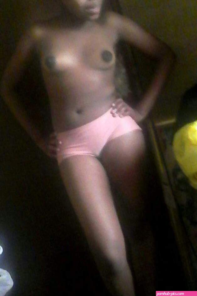 Naked Kenyan Photos Leaked By Horny Nude Kenyans
