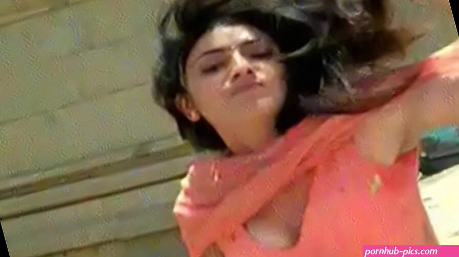 Hot Kajal Aggarwal in Shooting