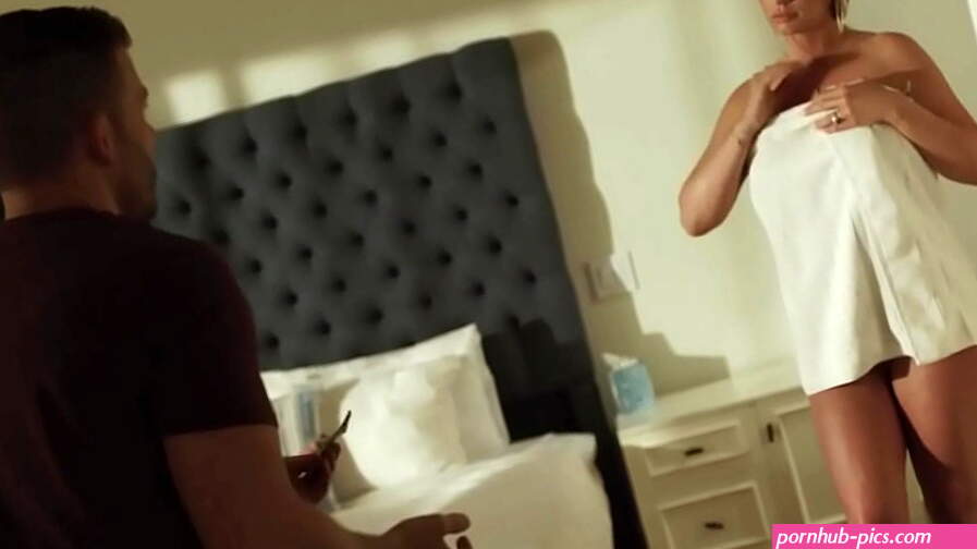 Hot step Mom-in-Law seduces her step Son-in-Law