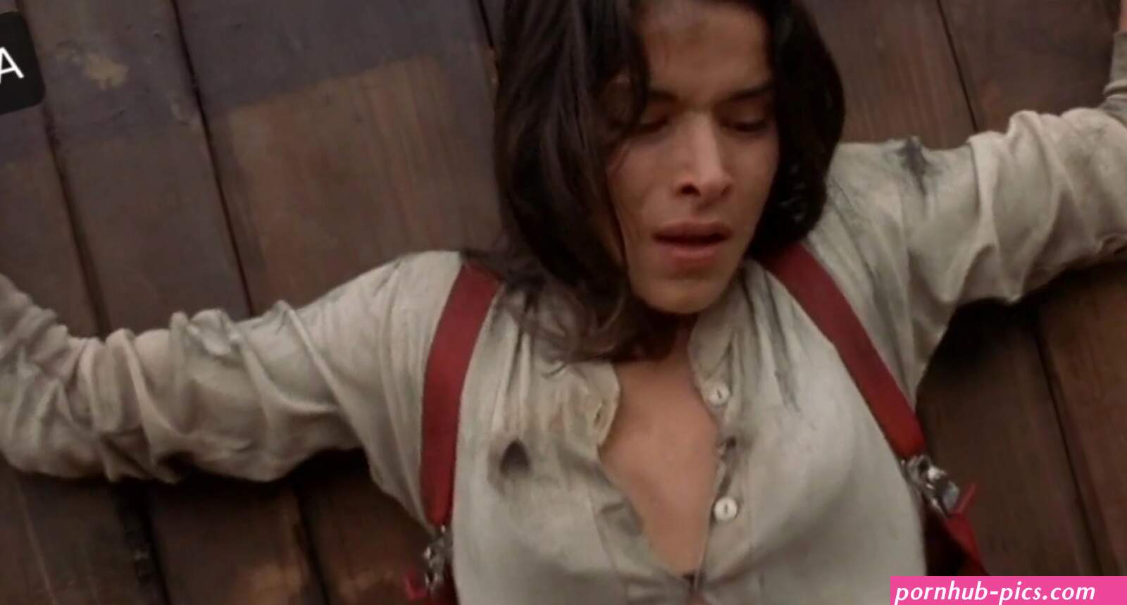 Patricia Velasquez Underwear episode in Beowulf