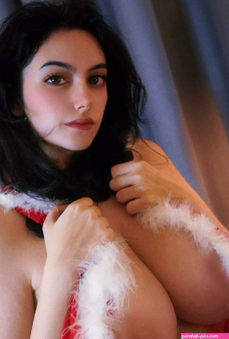 Shiftymine Big Bobbs Famous Boobs