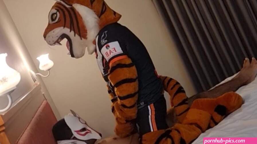 Tiger Mascot face fucks Fox