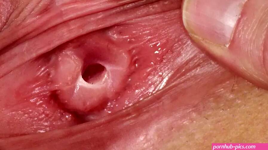 Close up virgin pussy of a teen girl