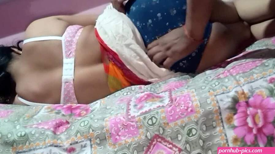 Indian married bhabhi hard fuck crimpie