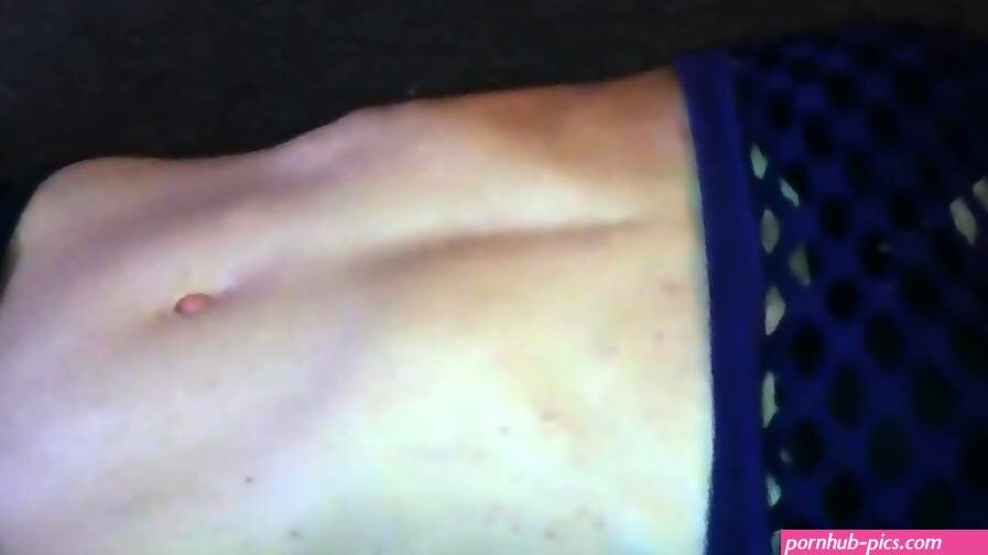 Constance Outie Navel Play