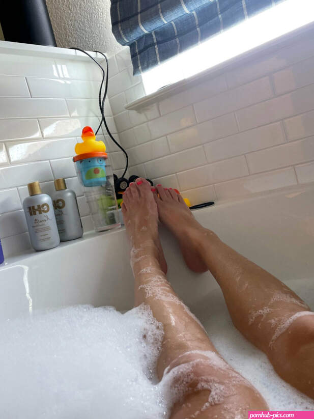 Fangs Feet u174722856 OnlyFans leaked photo 7065949 on Leakedzone