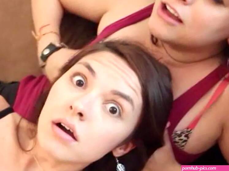 WATCH : Lesbians Illustrate BIG Boobs Sex Appeal