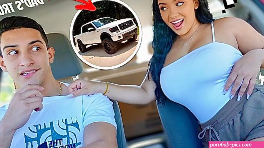 Post ASKING MY BOYFRIEND TO DO IT IN PARENTS CAR!! Gets Juicy by isaacandandrea from Patreon