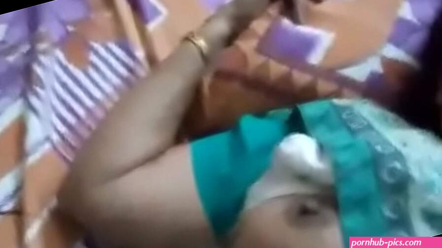 Mature Mallu Aunty Fucking N Sucking