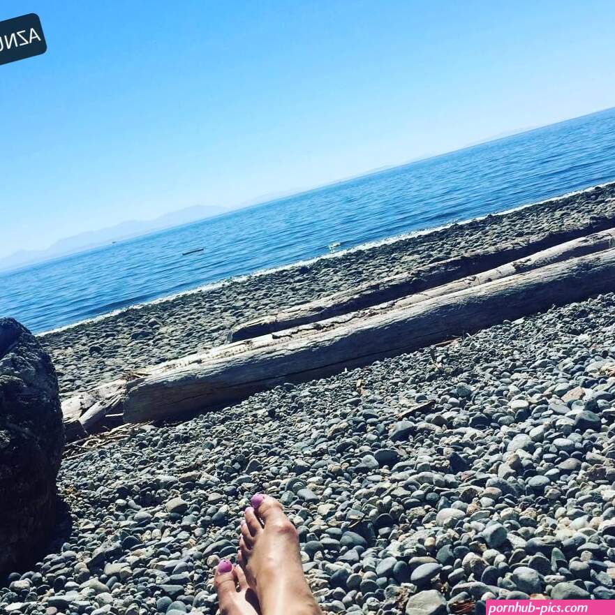 MARLIE COLLINS Feet