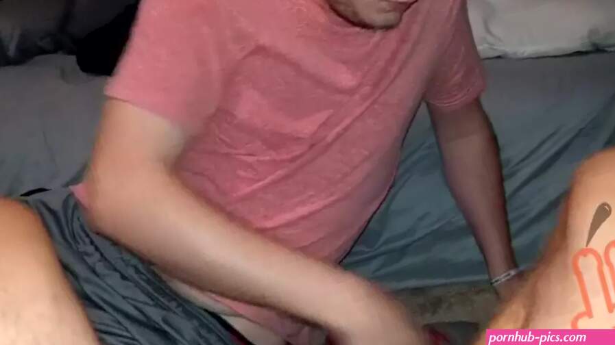 18 Year old BaseballFootball Player first Blowjob from Guy