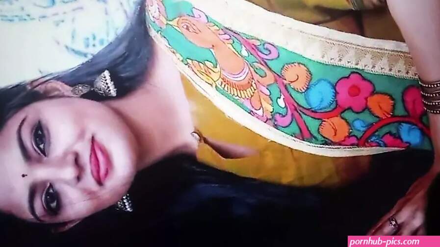 Cum on Mallu Nikhila Vimal: Gay Cum Tribute Masturbation Porn