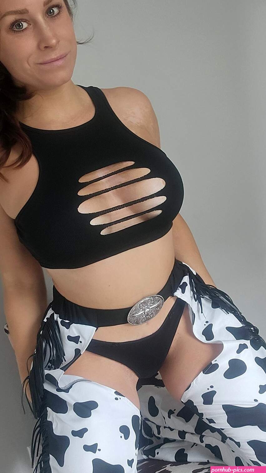 Olivia Jaymes 0 on X: Can I ride you? Lets do something fun today! If this gets 150 RTs Ill finally post my tits dont let me down!