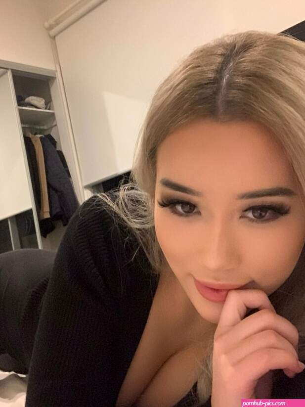 babymukki victoriamezei Nude Leaks OnlyFans