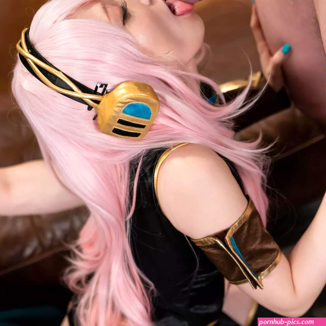 Mizuki in a cosplay porn threesome video from cospuri fluffy Lychees