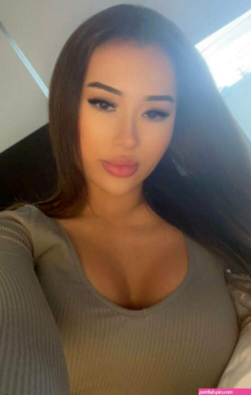 babymukki victoriamezei Nude Leaked OnlyFans