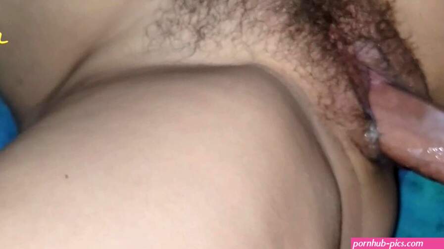 Hairy mature pov creampie in your moms hairy pussy.
