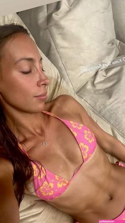 Rebecca Sanabria Leaked Nude Photo