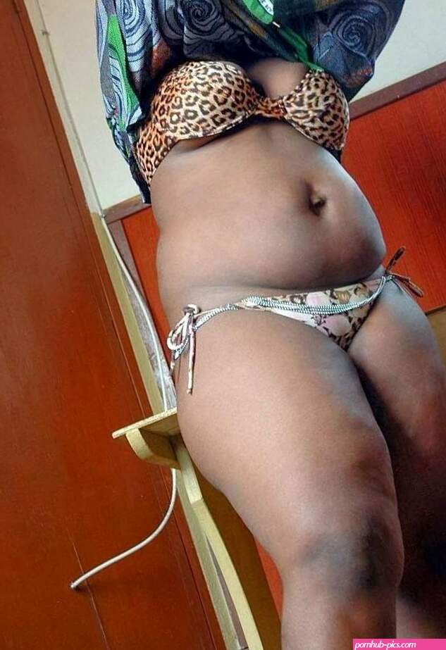 picha ya uchi wa mnyama wa mwanamke