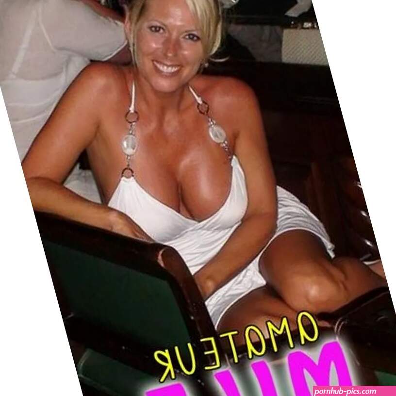 Artes e Fotografia: AMATEUR MILF 45