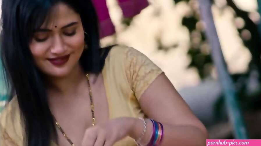 Dubai Bhauji.Season 1 TO 2