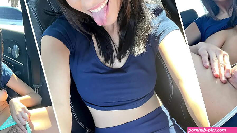 Hot Girl Masturbates In Car Before Class