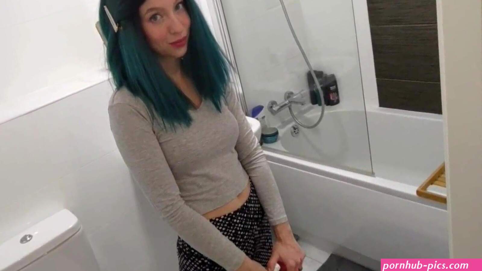 I Conviced my Maid to get Naked while Cleaning the House watch online
