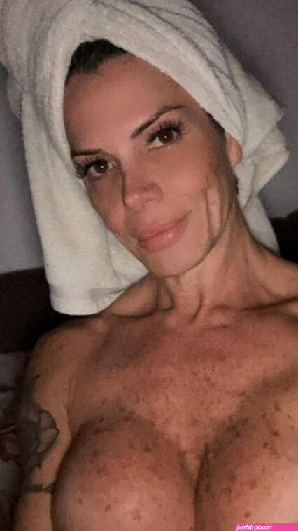 Sabrina Fit sabrinafitoficial sabrinanic sabrinanicfit Nude Leaks OnlyFans