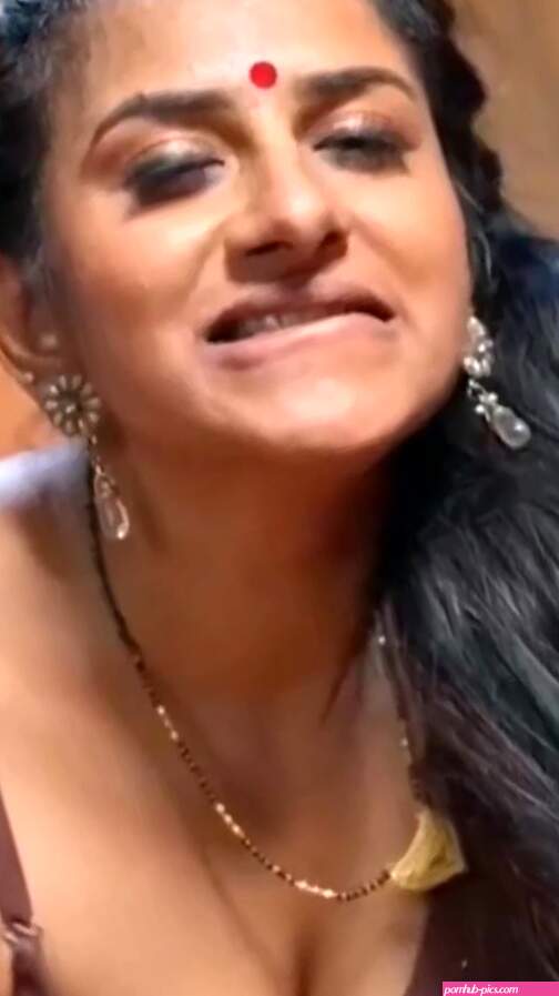 Sexy aunty